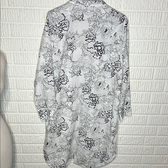 Haven Well Within Floral Nightshirt - Picture 2 of 4